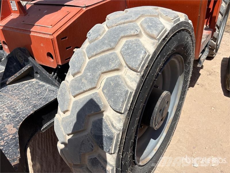 SkyTrak 10054 Telescopic handlers