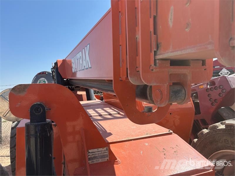 SkyTrak 10054 Telescopic handlers