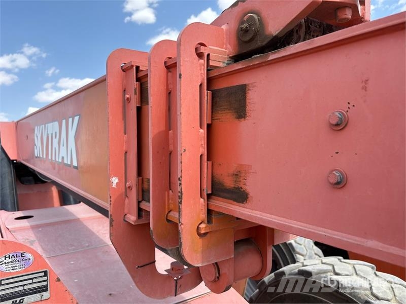 SkyTrak 10054 Telescopic handlers