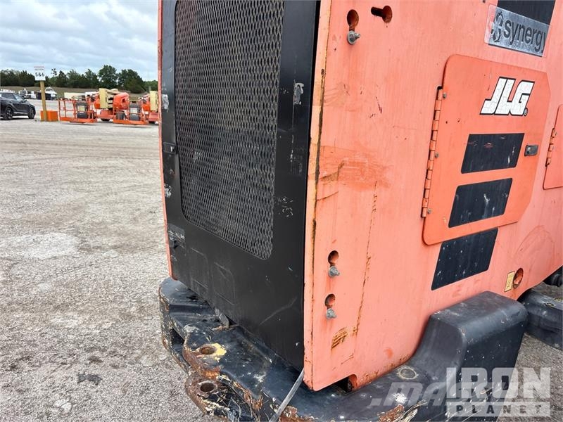 SkyTrak 10054 Telescopic handlers