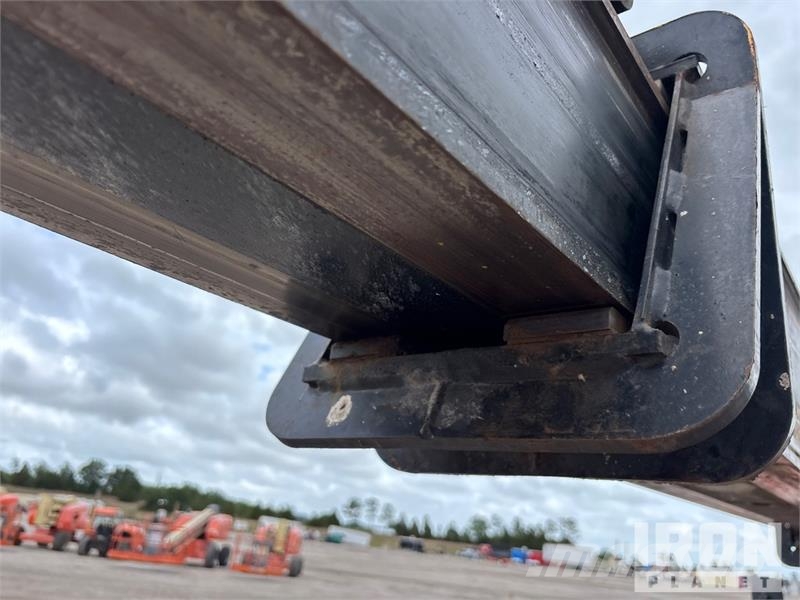 SkyTrak 10054 Telescopic handlers