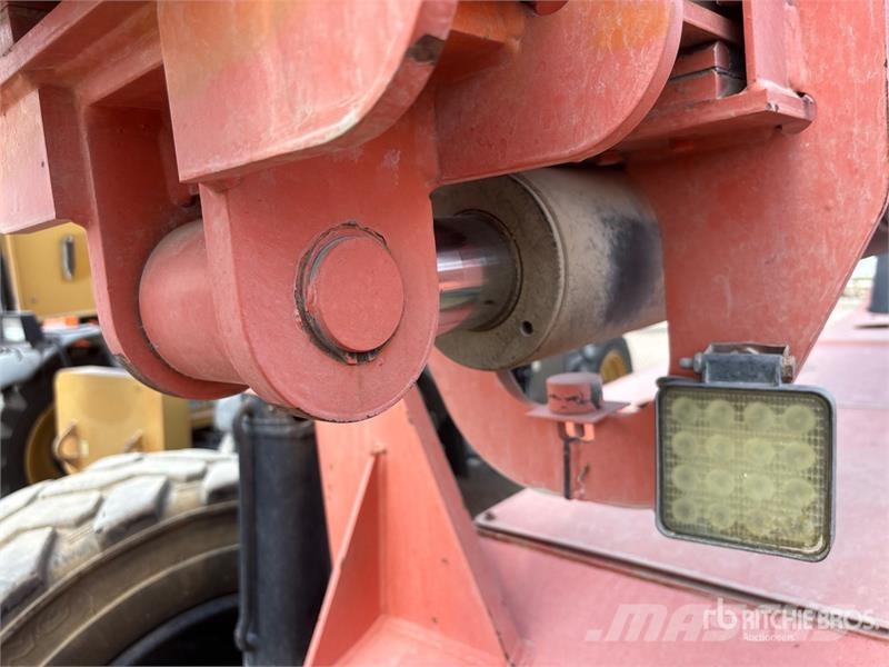 SkyTrak 10054 Telescopic handlers