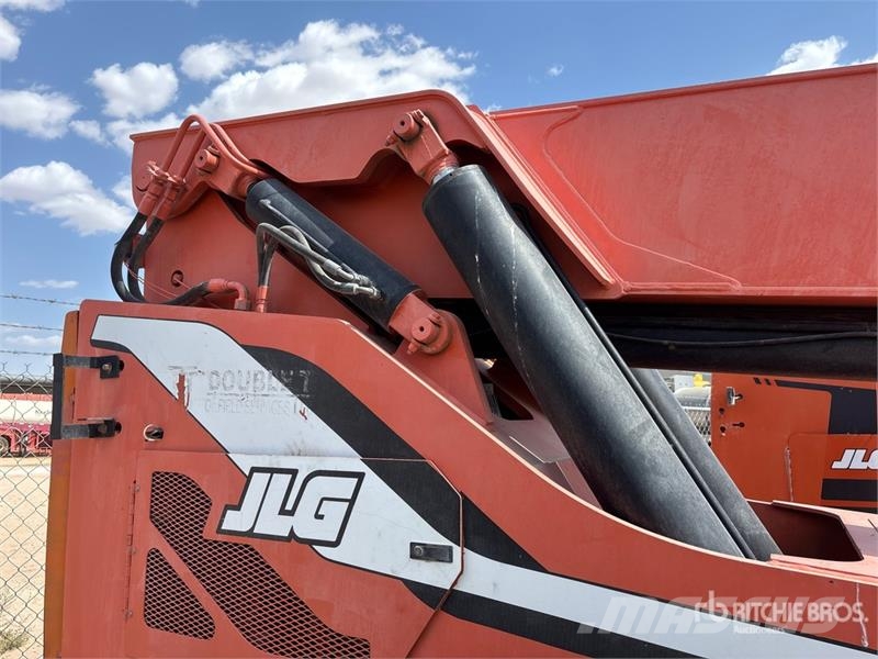 SkyTrak 10054 Telescopic handlers