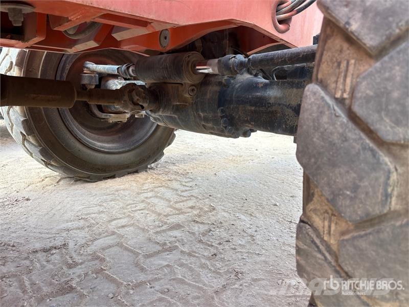 SkyTrak 10054 Telescopic handlers