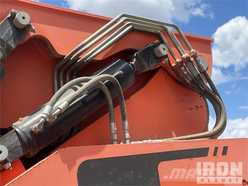 SkyTrak 10054 Telescopic handlers