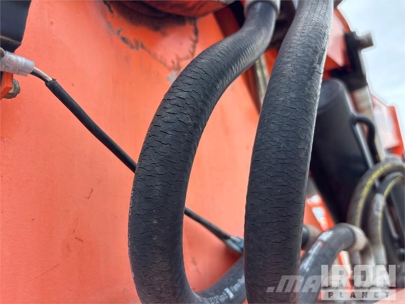 SkyTrak 10054 Telescopic handlers