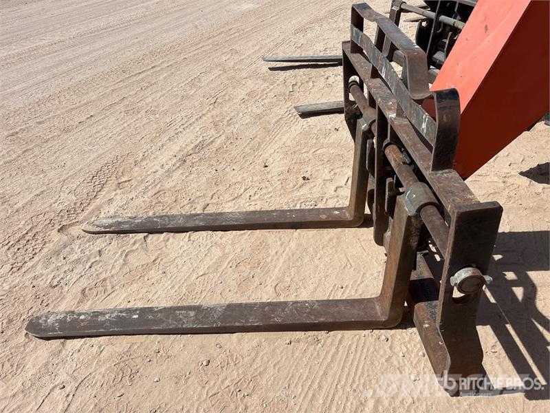 SkyTrak 10054 Telescopic handlers