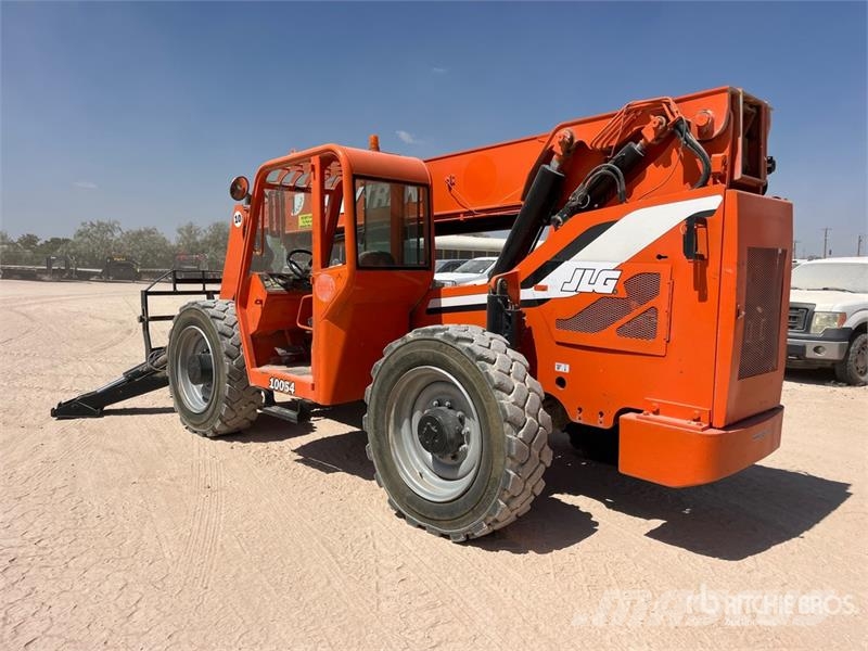 SkyTrak 10054 Telescopic handlers