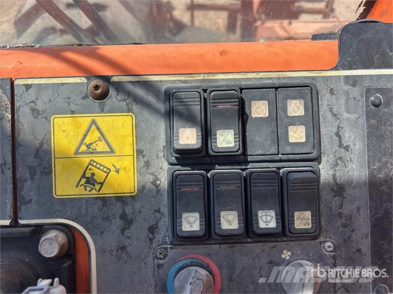 SkyTrak 10054 Telescopic handlers