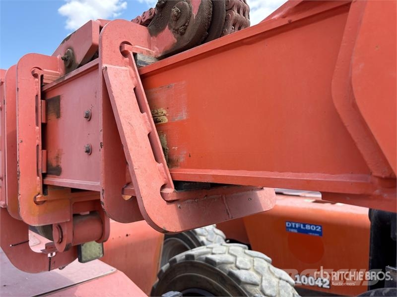 SkyTrak 10054 Telescopic handlers
