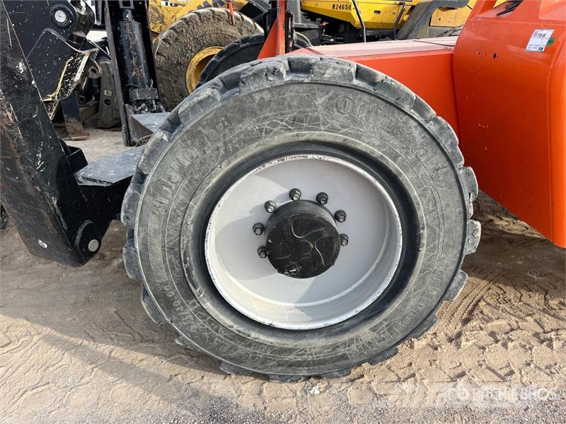 SkyTrak 12054 Telehandler Telescopic handlers