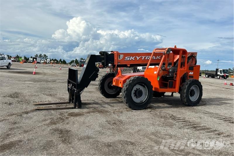 SkyTrak 6042 Teleskoplader