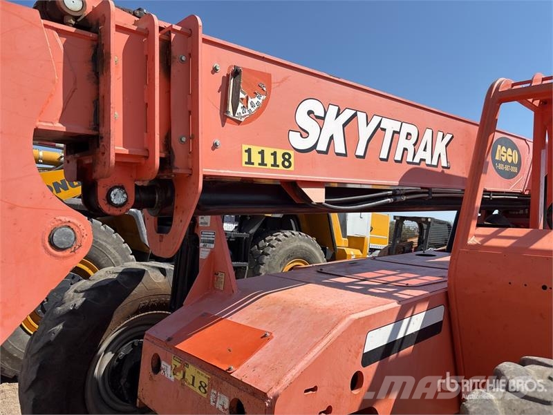 SkyTrak 6042 Teleskopski viličarji