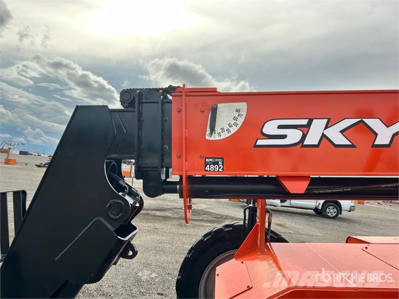 SkyTrak 6042 Teleskoplader