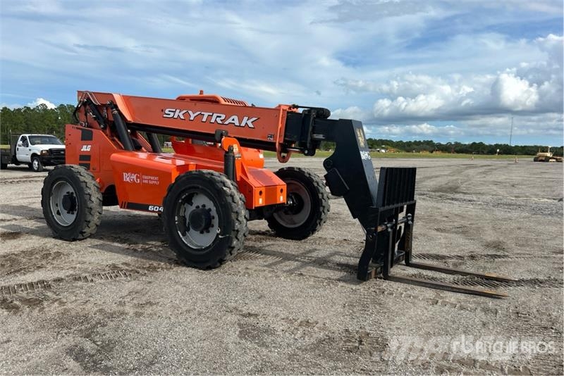 SkyTrak 6042 Teleskoplader