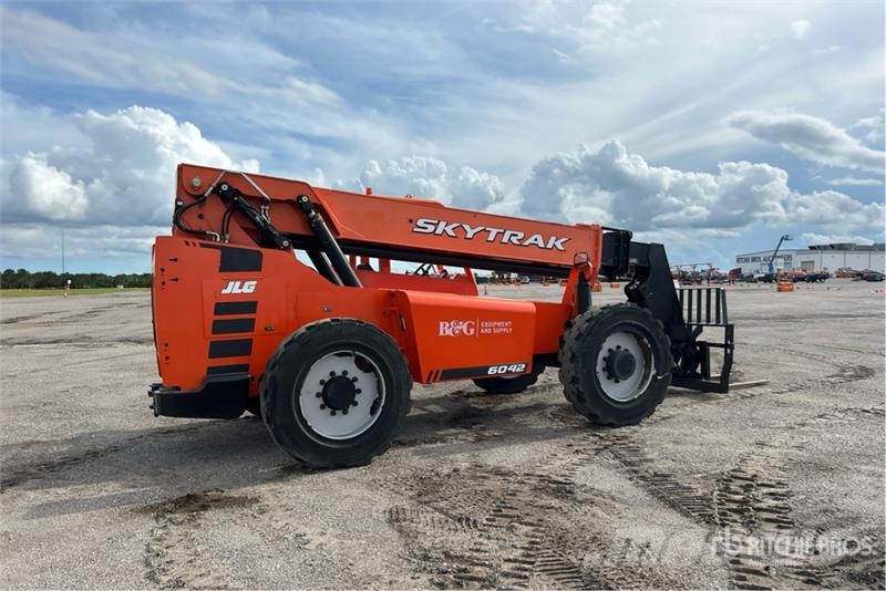 SkyTrak 6042 Teleskoplader