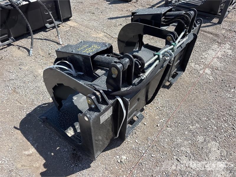 Skyway BSSHG-1720 68 in Skid Steer Grapple Bucket 抓斗