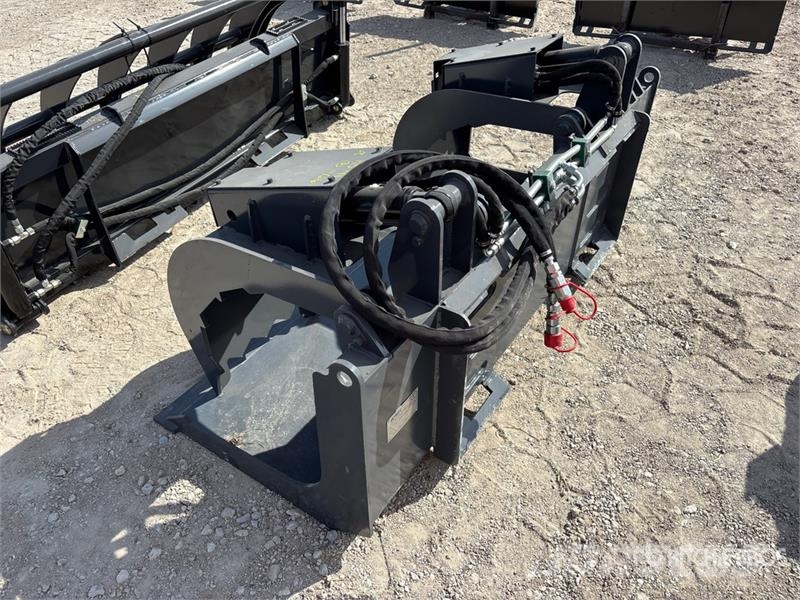 Skyway BSSHG-1720 68 in Skid Steer Grapple Bucket Grijpers