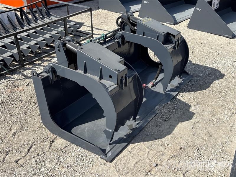  Skyway BSSHG-1720 68 in Skid Steer Grapple Bucket  Grijpers
