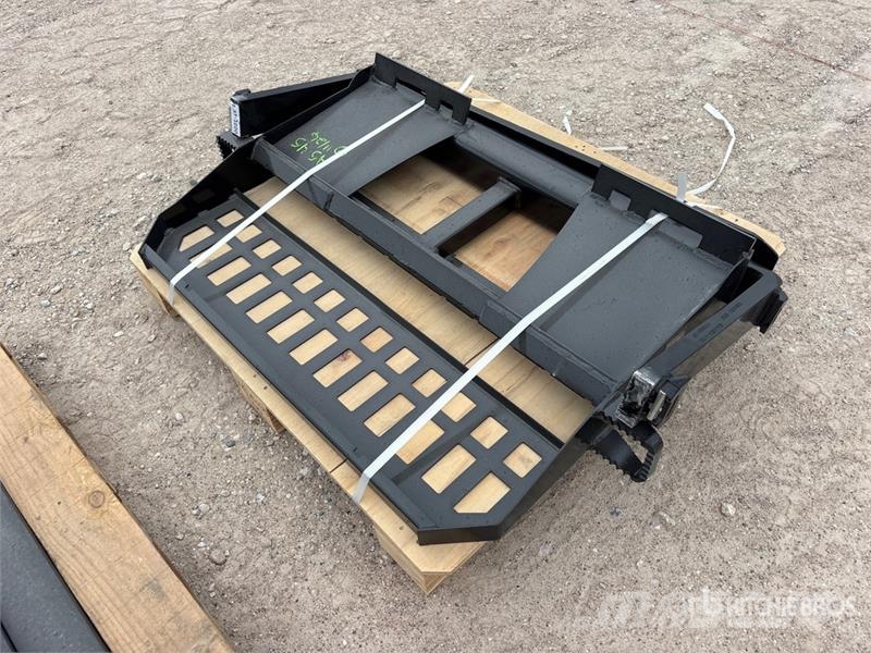 Skyway WSSBF-1150 45 in Skid Steer Forks (Unused) Građevinarske viljuške