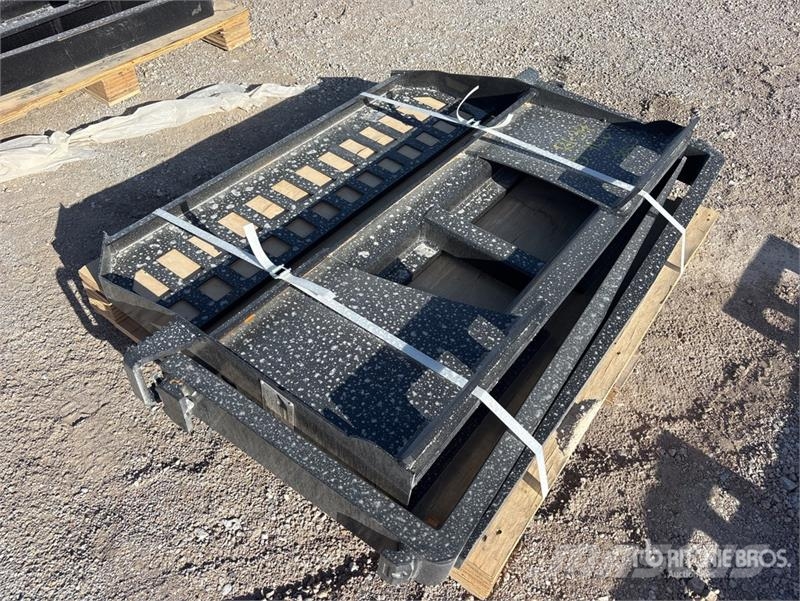 Skyway WSSBF-1150 45 in Skid Steer Forks (Unused) フォーク
