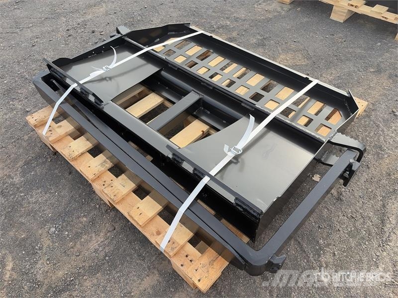 Skyway WSSBF-1150 45 in Skid Steer Forks (Unused) Građevinarske viljuške