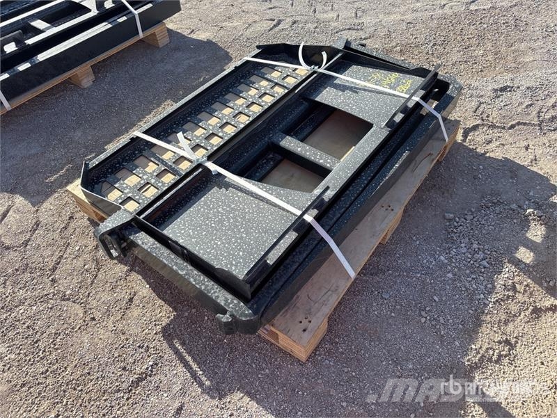 Skyway WSSBF-1150 45 in Skid Steer Forks (Unused) フォーク