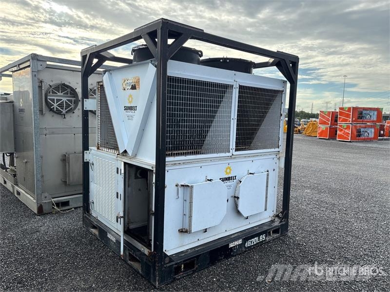 Smart Family Of Cooling Products SACP40A-HS 40 ton Air C Kühl- und Heizsysteme