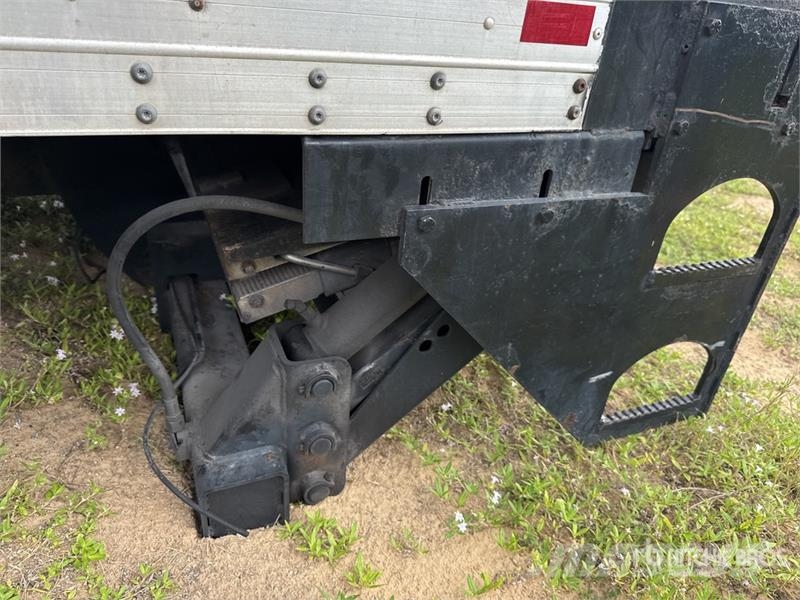 Smyrna Van Body - Fits BAV2601020102 車廂
