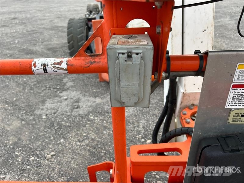 Snorkel A46JE 2WD Electric Articulating Boom Lift (Inopera Articulated boom lifts