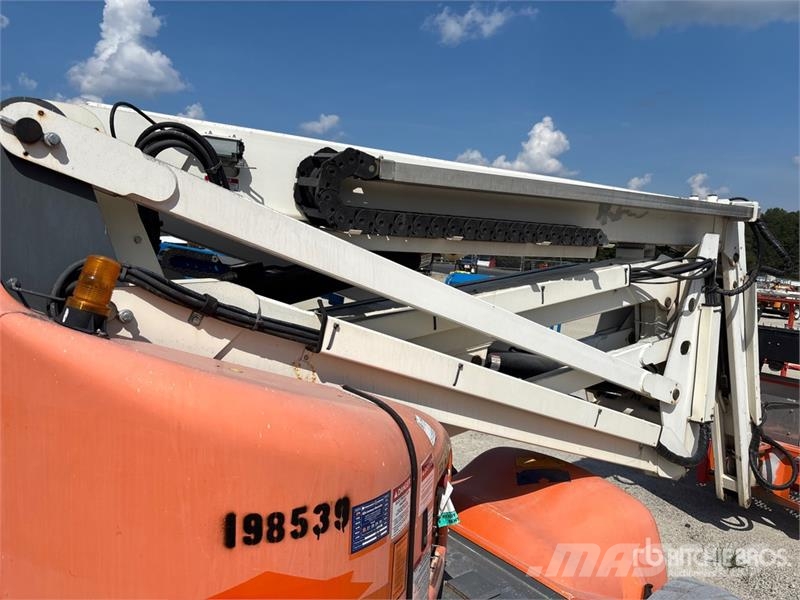 Snorkel A46JE 2WD Electric Articulating Boom Lift Articulated boom lifts