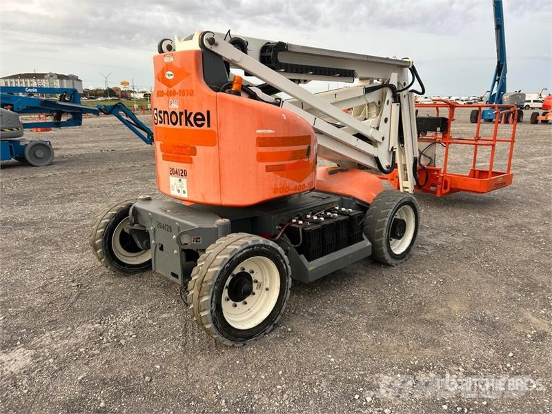 Snorkel A46JE 2WD Electric Articulating Boom Lift (Inopera Articulated boom lifts