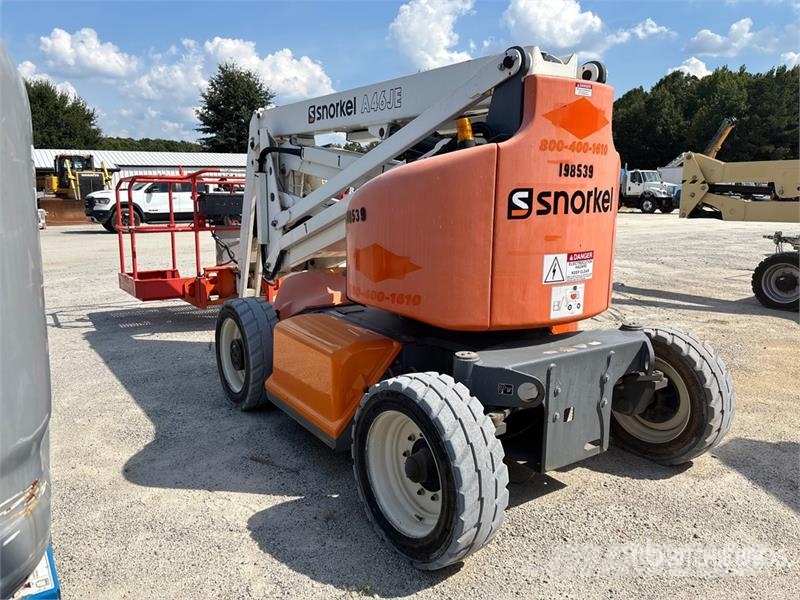 Snorkel A46JE 2WD Electric Articulating Boom Lift Articulated boom lifts
