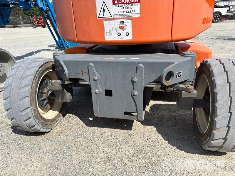 Snorkel A46JE 2WD Electric Articulating Boom Lift Articulated boom lifts
