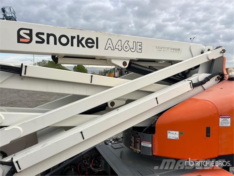 Snorkel A46JE 2WD Electric Articulating Boom Lift (Inopera Articulated boom lifts