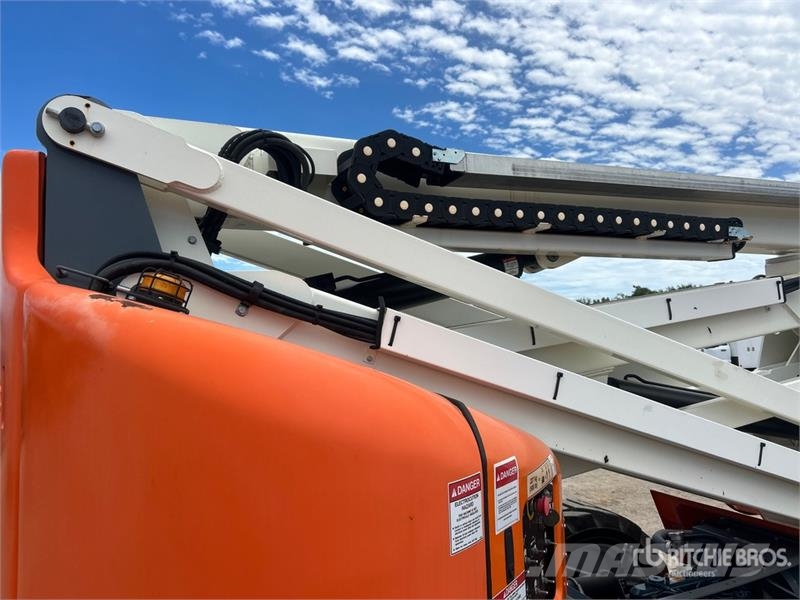 Snorkel A46JRT 2WD Diesel Articulating Boom Lift Iseliikuvad poomtõstukid
