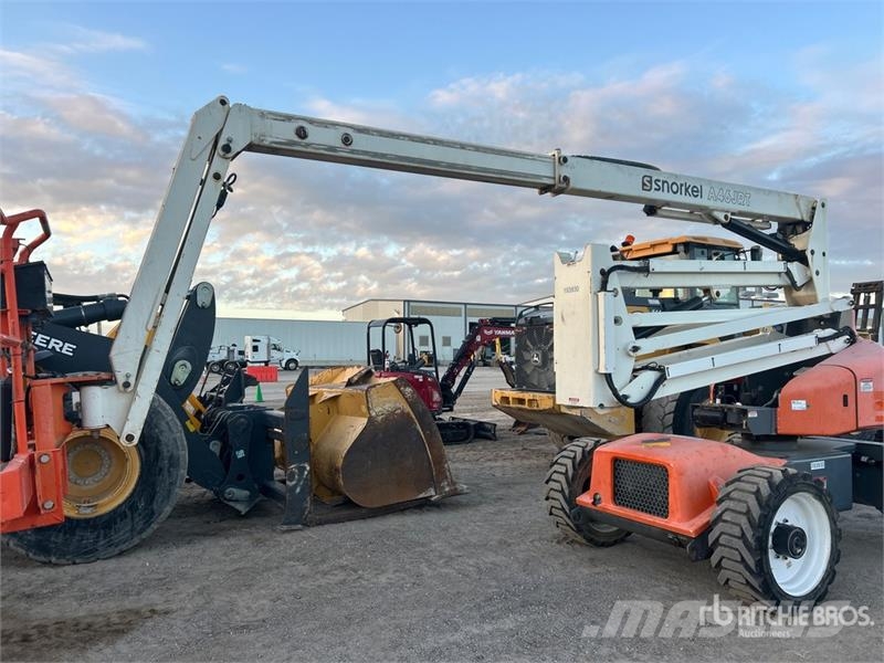 Snorkel A46JRT 4WD Diesel Articulating Boom Lift Plataformas elevatórias articuladas