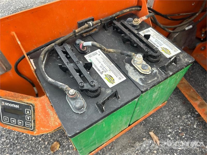Snorkel TM12E Vertical Mast Lift Personenaufzüge