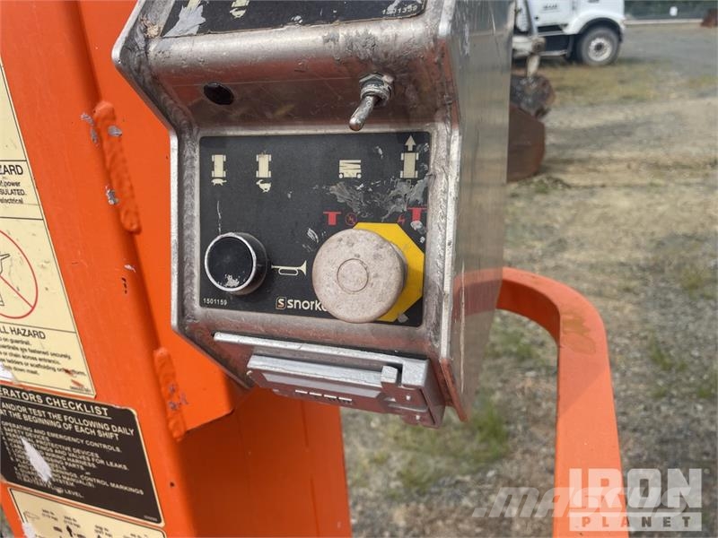 Snorkel TM12E Vertical Mast Lift Vertikaalsed mast tõstukid