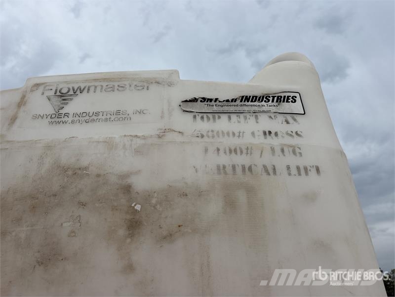 Snyder Flowmaster Plastic Hopper Otra maquinaria agrícola