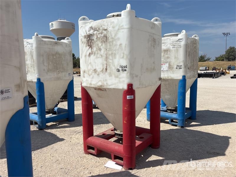 Snyder Flowmaster Plastic Hopper ماكينات زراعية - غير ذلك