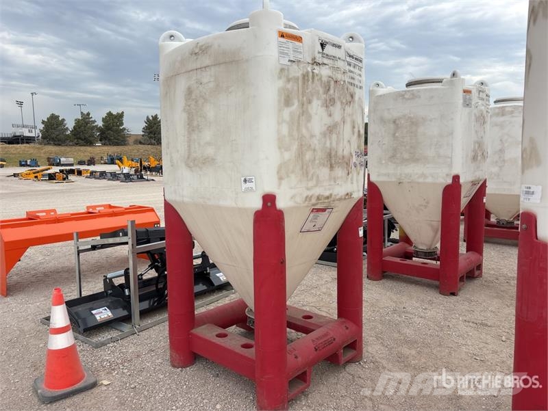 Snyder Flowmaster Plastic Hopper Otra maquinaria agrícola