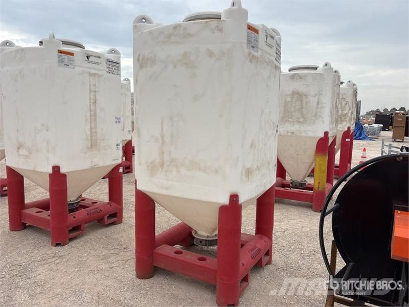 Snyder Flowmaster Plastic Hopper Otra maquinaria agrícola