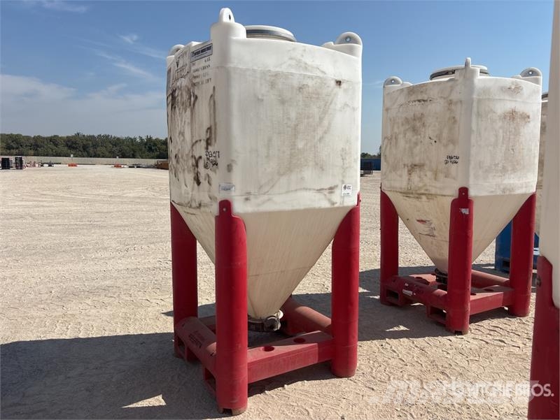 Snyder Flowmaster Plastic Hopper ماكينات زراعية - غير ذلك