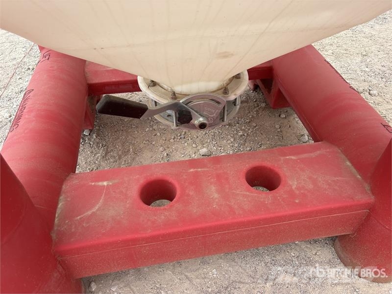 Snyder Flowmaster Plastic Hopper Otra maquinaria agrícola