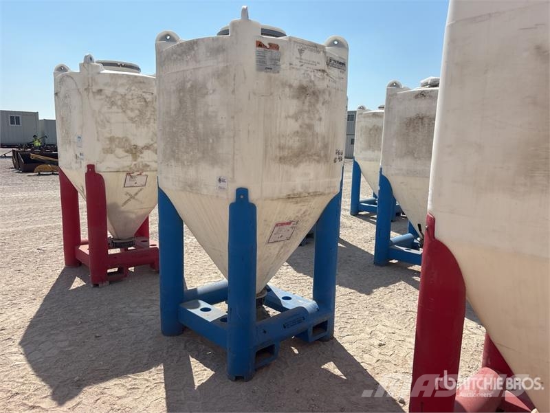 Snyder Flowmaster Plastic Hopper ماكينات زراعية - غير ذلك
