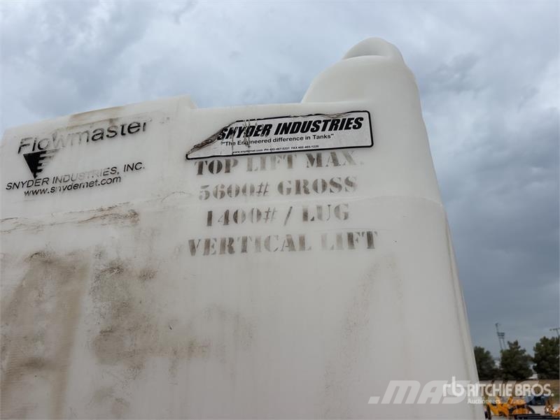 Snyder Flowmaster Plastic Hopper Otra maquinaria agrícola