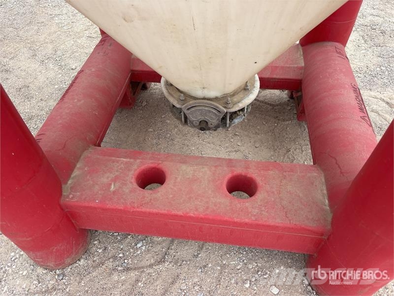 Snyder Flowmaster Plastic Hopper Otra maquinaria agrícola