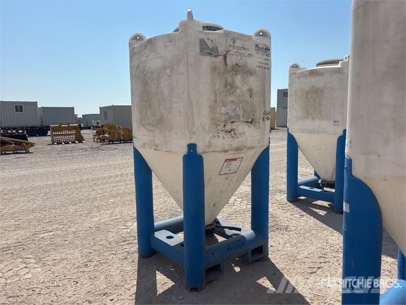 Snyder Flowmaster Plastic Hopper ماكينات زراعية - غير ذلك