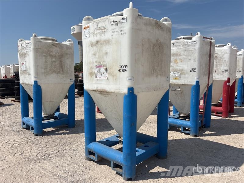 Snyder Flowmaster Plastic Hopper ماكينات زراعية - غير ذلك